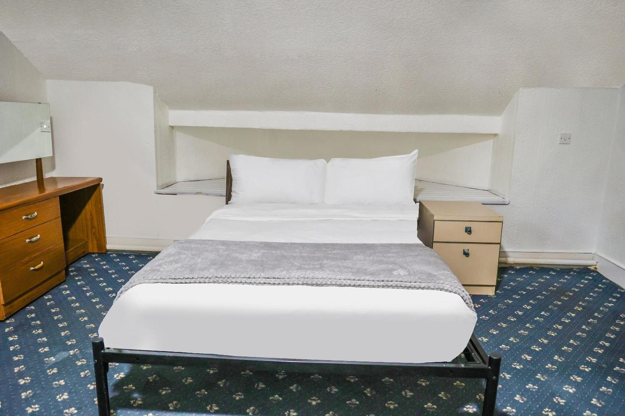 Hotel 346 Манчестър Екстериор снимка