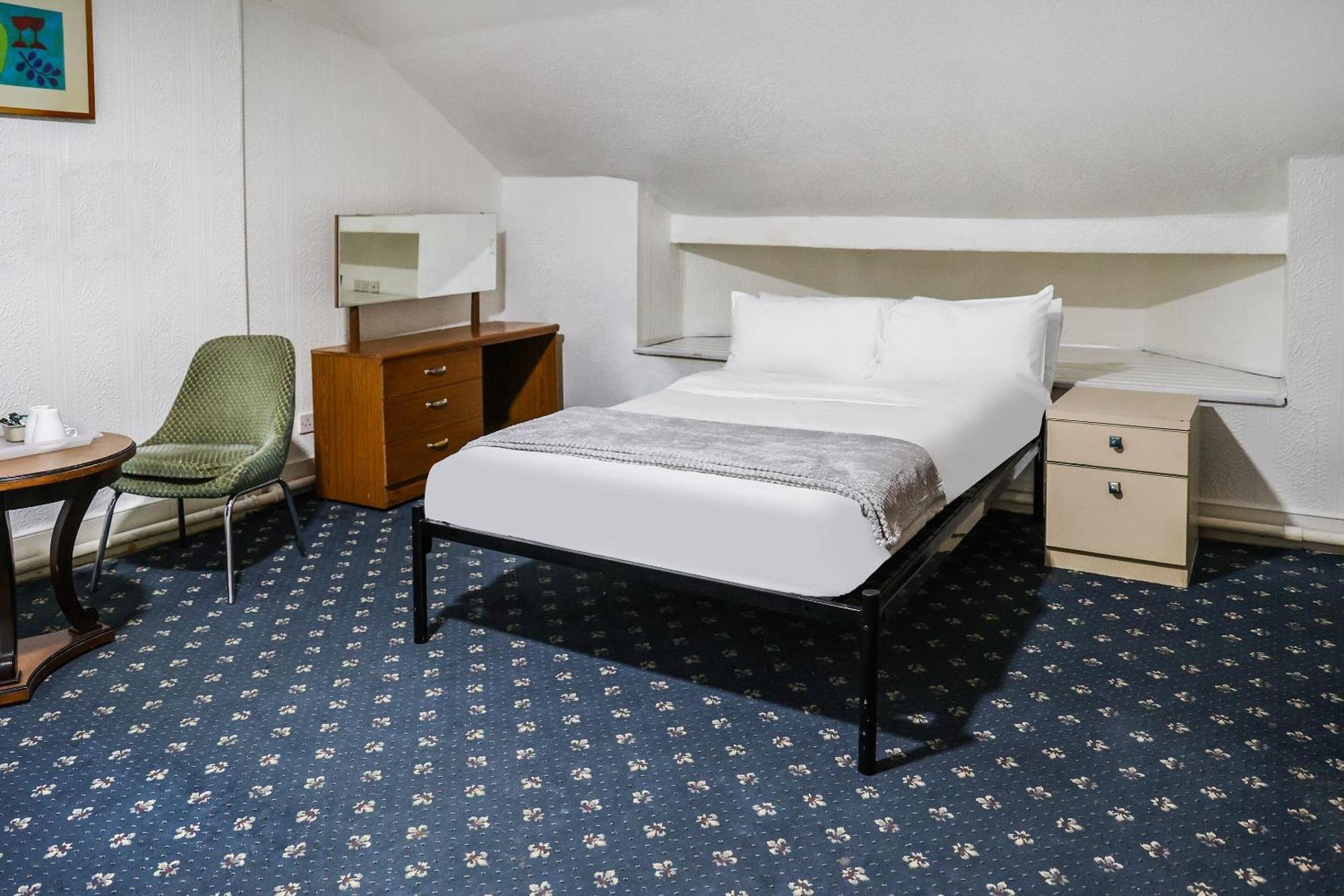 Hotel 346 Манчестър Екстериор снимка